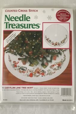 Vintage Needle Treasures 48" Sugar Plum Lane Christmas Tree Skirt Cross Stitch